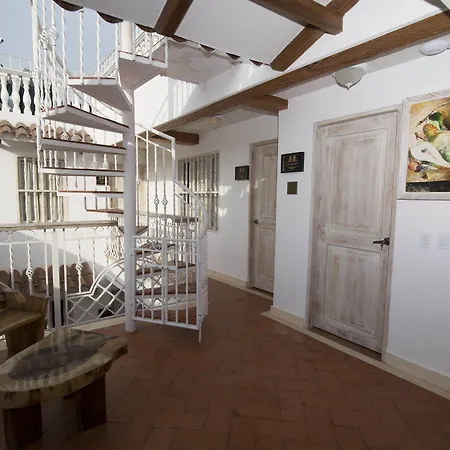 Life Is Good Cartagena Hostel-3